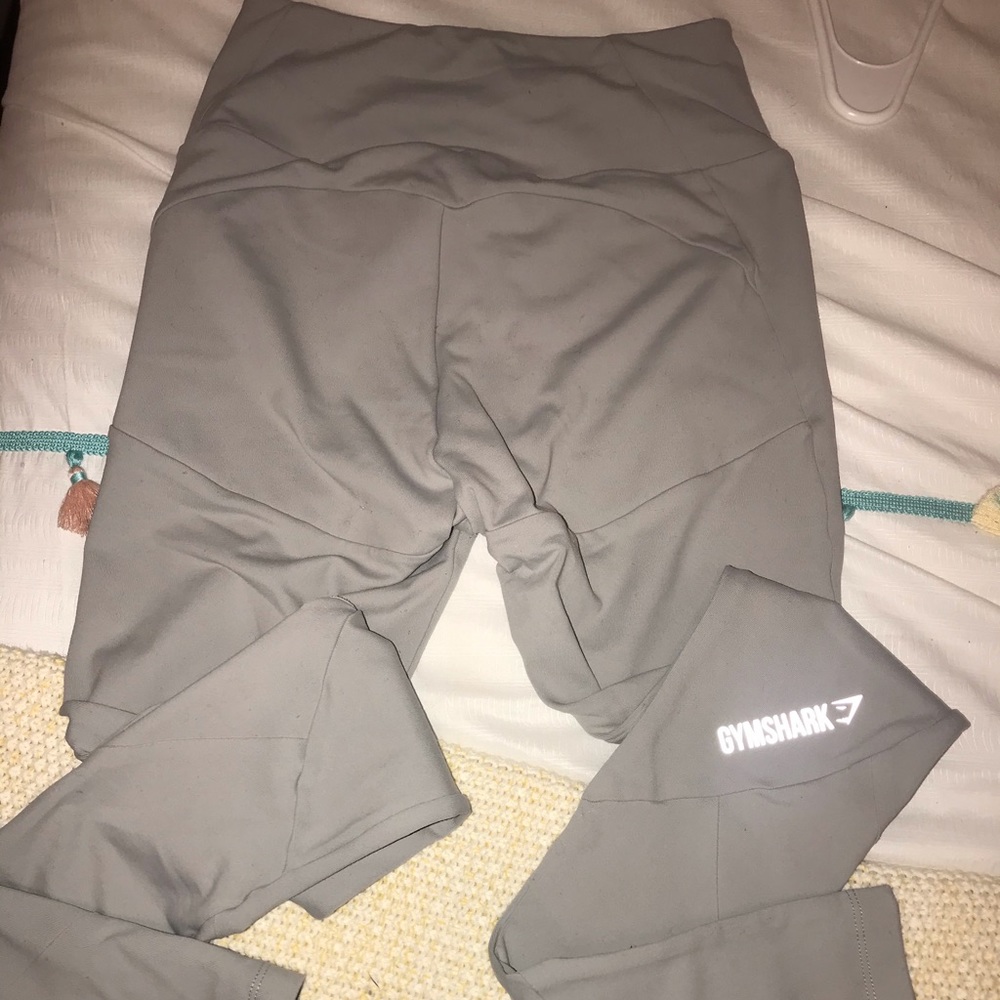 GYMSHARK Grey Leggings!